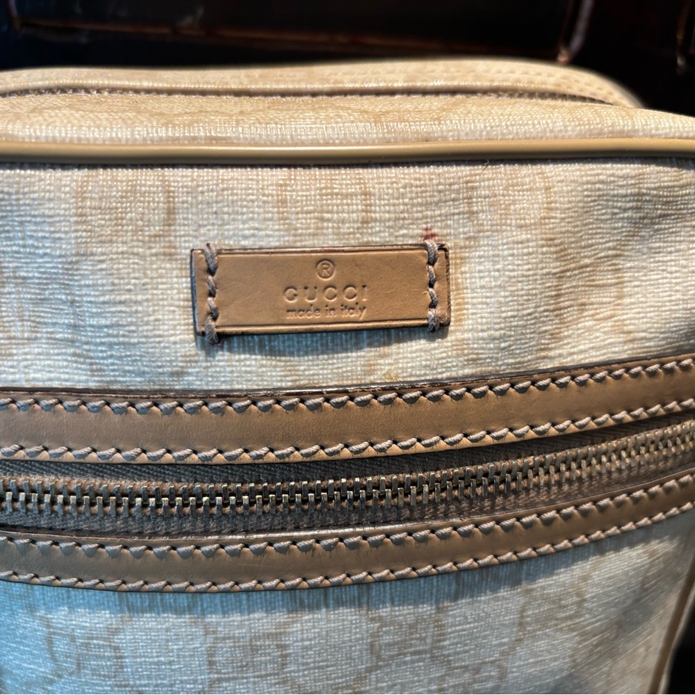 Gucci Cream/Tan Monogram  Crossbody Bag - Picture 6 of 14